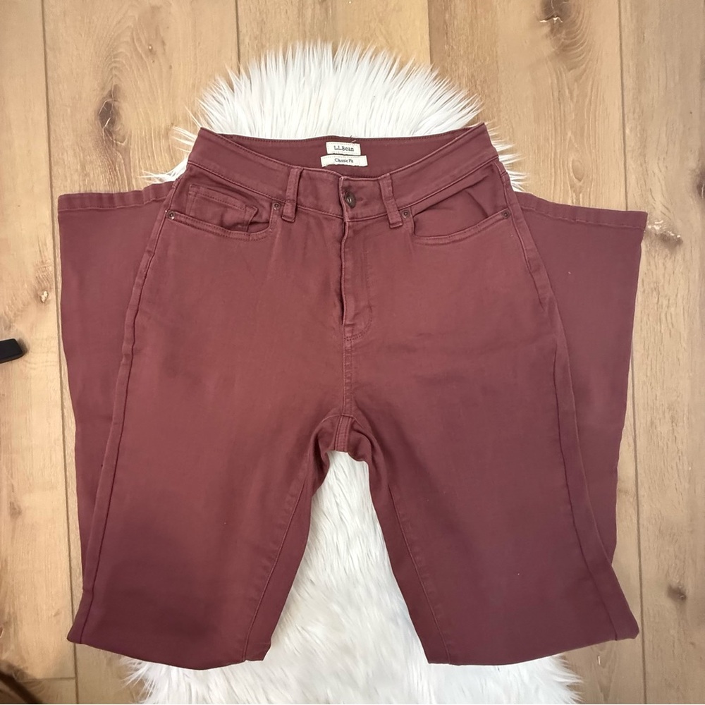 L.L. Bean High-Rise Straight Leg Jeans in Burgundy - Size 4 - Picture 2 of 5
